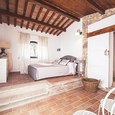Relais Casale Il Poggetto - I Pini By Zoom In Earth Apartament *