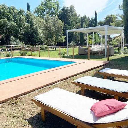 Relais Casale Il Poggetto - I Pini By Zoom In Earth チェチナ